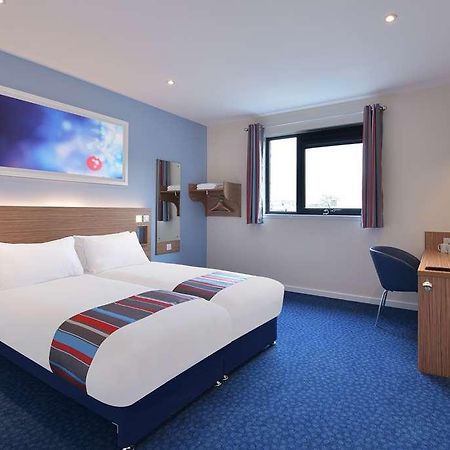 Travelodge Northwich Lostock Gralam 客房 照片