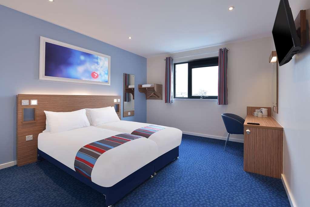 Travelodge Northwich Lostock Gralam 客房 照片