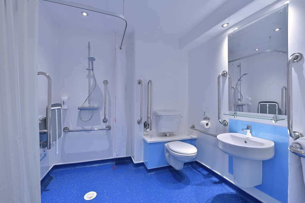 Travelodge Northwich Lostock Gralam 客房 照片